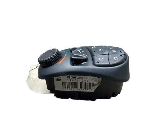 Used Climate control RENAULT ESPACE III (JE0_) 2.2 12V TD (JE0E, JE0H, JE0P) (113 hp) 31257585