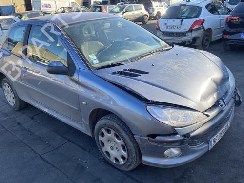 Bak støtfanger PEUGEOT 206 Hatchback (2A/C) 1.4 i | BP25521182C8 