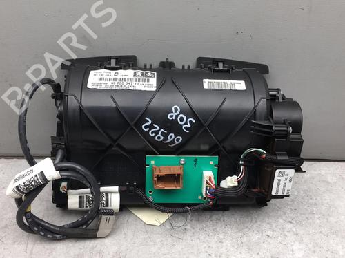 Used Display monitor PEUGEOT 308 SW I (4E_, 4H_) 1.6 HDi (109 hp) 25579723