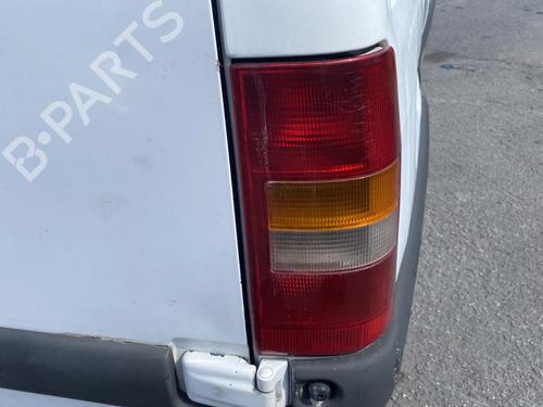 Right taillight PEUGEOT EXPERT (224_) 2.0 HDI 16V | BP31998661C35 