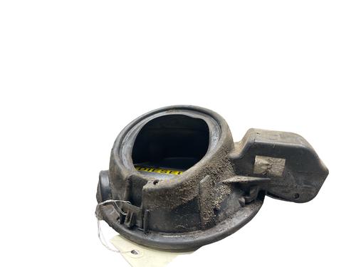 Fuel flap PEUGEOT 208 I (CA_, CC_) 1.6 HDi | BP25512223C131