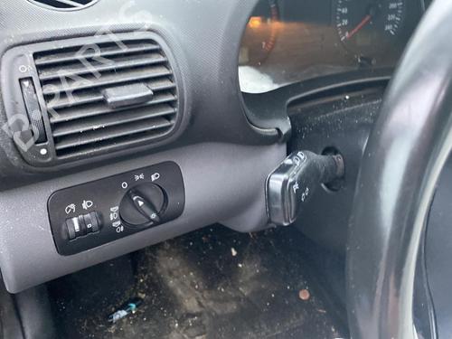 Warning switch SEAT LEON (1M1) 1.4 16V | BP25572328I22 - Image 5