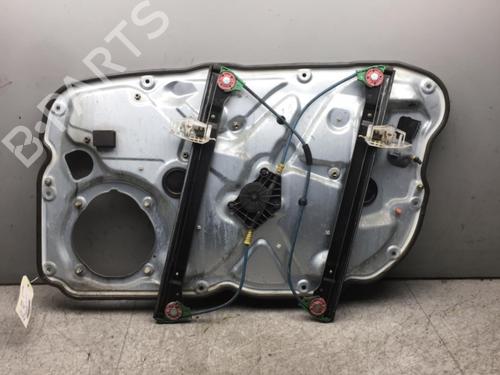 Lève-vitre avant gauche FIAT STILO (192_) 1.6 16V (192_XB1A) (103 hp) 25533589