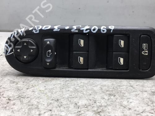 Used Left front window switch Left front window switch PEUGEOT 308 SW I (4E_, 4H_) 1.6 HDi (112 hp) 25511021 25511021