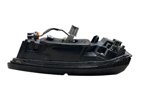 Used Left tailgate light Left tailgate light PEUGEOT 308 III (FB_, FH_, FP_, F3_, FM_) BlueHDi 130 (FBYHZL, FBYHZT) (131 hp) 32111276 32111276