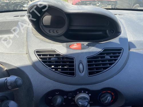 Climate control RENAULT TWINGO II (CN0_) 1.2 (CN0D) | BP25520570I5  - Image 13