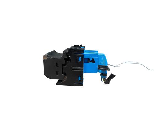 Used Switch Switch PEUGEOT 3008 II SUV (MC_, MR_, MJ_, M4_) 1.5 BlueHDi 130 (131 hp) 25562561 25562561