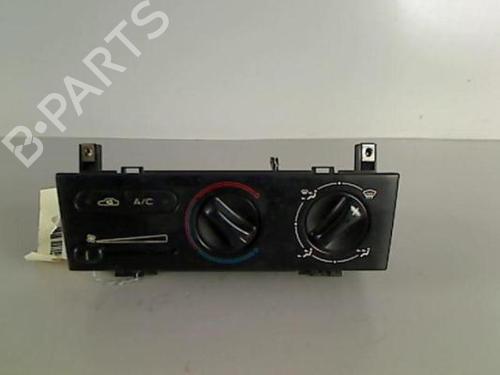 Used Climate control PEUGEOT 406 (8B) 2.0 HDI 110 (109 hp) 25583164