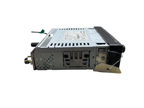 Used Radio Radio 32186118 32186118