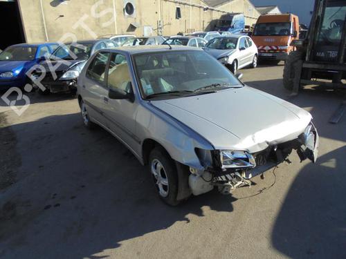 Switch PEUGEOT 306 Hatchback (7A, 7C, N3, N5) 1.9 D | BP25578245I30 