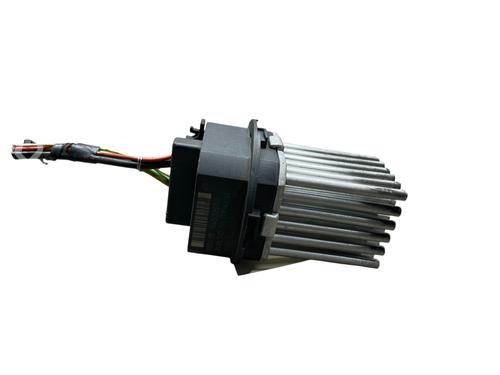 Used Heater resistor CITROËN DS3 (SA_) 1.6 HDi 90 (92 hp) 32240997