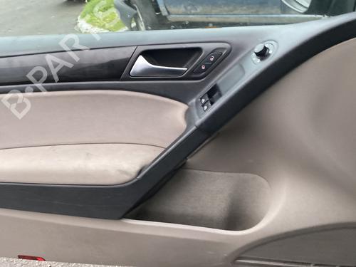 Right tailgate light VW GOLF VI (5K1) 1.4 TSI | BP25503336C80 - Image 8