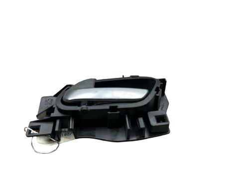Used Front left interior door handle Front left interior door handle PEUGEOT 208 I (CA_, CC_) 1.4 HDi (68 hp) 25549554 25549554