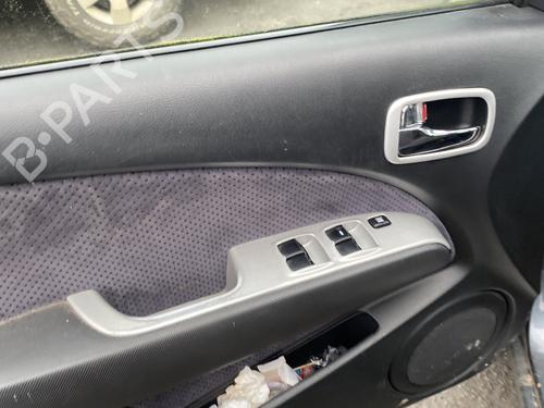 Front left interior door handle MITSUBISHI OUTLANDER I (CU_W) 2.4 4WD (CU5W) | BP25563897I13 - Image 9
