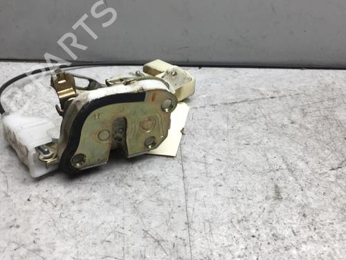 Used Front right lock Front right lock TOYOTA YARIS (_P1_) 1.4 D-4D (NLP10_, NLP10R) (75 hp) 25576053 25576053