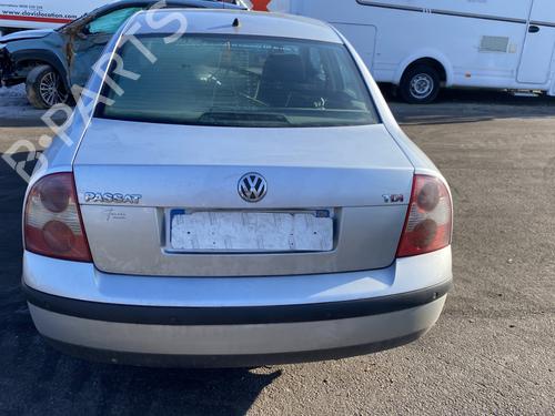 Left front window switch VW PASSAT B5.5 (3B3) 1.9 TDI | BP25591767I27 - Image 9