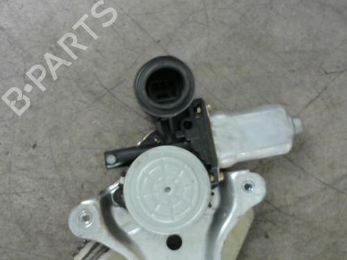 Rudehejsemekanisme Højre foran TOYOTA RAV 4 II (_A2_) 2.0 D 4WD (CLA20_, CLA21_, CLA20R, CLA21R) | BP25523988C23 