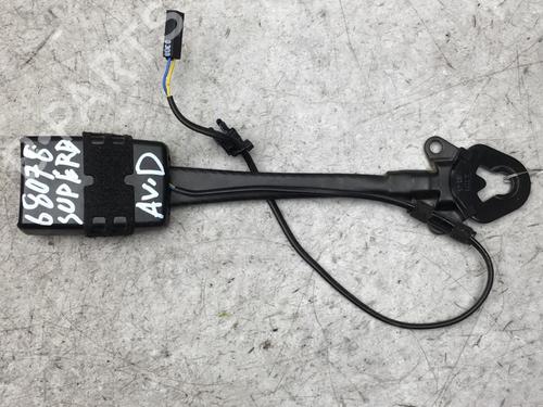 Seat buckle SKODA SUPERB II (3T4) 2.0 TDI | BP25581396I32 