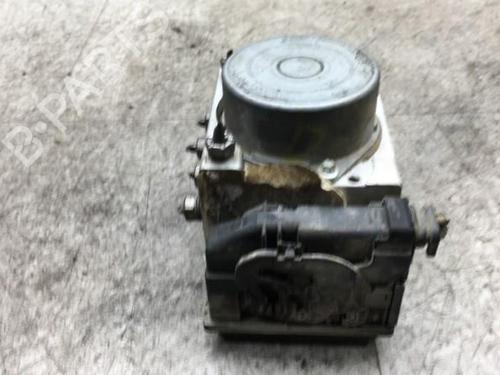 Used ABS pump ABS pump RENAULT KANGOO / GRAND KANGOO II (KW0/1_) 1.5 dCi 90 (KW05, KW08, KW0G, KW11) (90 hp) 25572771 25572771