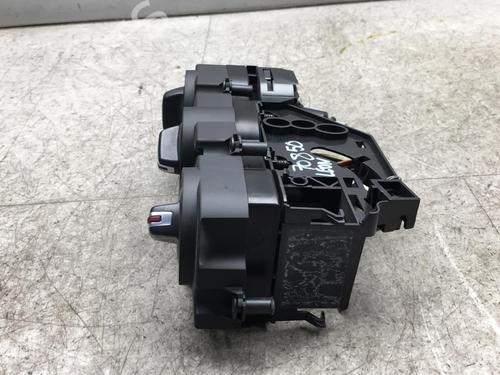 climate-control-seat-leon-1p1-2005-2006-2007-2008-2009-2010-2011-2012-2013-25528514 main image