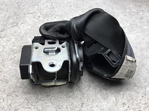 Front left belt tensioner SKODA SUPERB II (3T4) 2.0 TDI | BP25581393C87 
