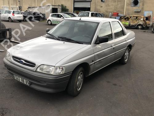 Right front indicator FORD ESCORT V Saloon (AFL) 1.8 i 16V | BP25557758C33  - Image 7