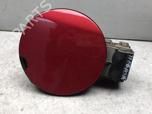 fuel-flap-renault-megane-iii-hatchback-bz01_-b3_-2008-25521332 main image