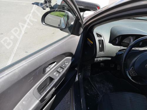 Front left lock KIA CEE'D Hatchback (ED) 1.6 CRDi 90 | BP25554530C98  - Image 6