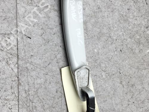 Used Front left exterior door handle BMW 1 (E87) 118 d (143 hp) 25555852