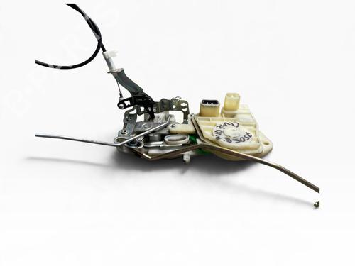 front-right-lock-honda-civic-vii-hatchback-eu-ep-ev-2000-2001-2002-2003-2004-2005-2006-28200263 main image