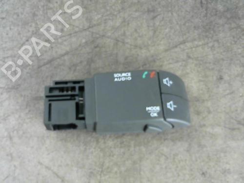 Spak kontakt RENAULT CAPTUR I (J5_, H5_) 0.9 TCe 90 (90 hp) 25579540