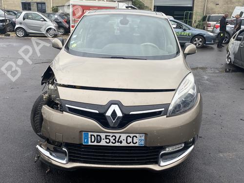 Left front fog light RENAULT GRAND SCÉNIC III (JZ0/1_) 1.6 dCi (JZ00, JZ12) | BP25566447C30 
