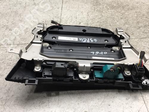 Used Climate control Climate control OPEL INSIGNIA A (G09) 2.0 CDTI (68) (131 hp) 25510554 25510554