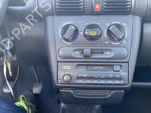 Høyre foran beltestrammer OPEL CORSA B (S93) 1.0 i 12V (F08, F68, M68) | BP25557414C88 