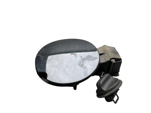 fuel-flap-renault-clio-iv-bh_-2012-2013-2014-2015-2016-2017-2018-2019-2020-2021-30817590 main image
