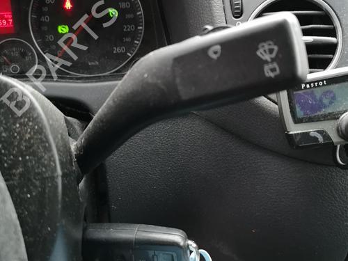 Left tailgate light VW GOLF PLUS V (5M1, 521) 1.9 TDI | BP25525004C79  - Image 30