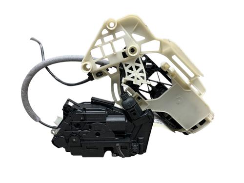 Used Rear right lock VW TIGUAN (5N_) 2.0 TDI (140 hp) 29252133