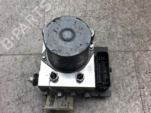 Used ABS pump PEUGEOT 5008 (0U_, 0E_) 1.6 HDi (112 hp) 25546283