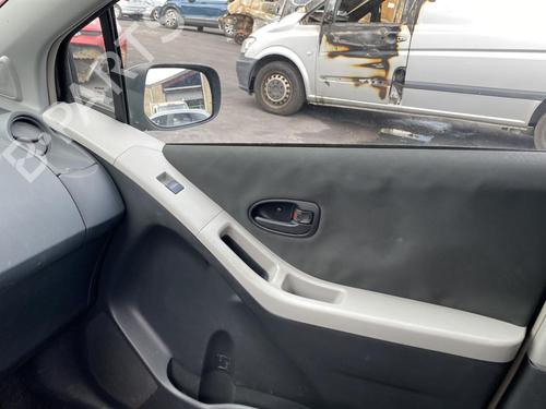 Left front window switch TOYOTA YARIS (_P9_) 1.33 VVT-i (NSP90_, NSP90R) | BP25541300I27 - Image 27