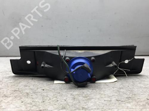 Third brake light LAND ROVER DISCOVERY II (L318) 2.5 Td5 4x4 | BP25521848L11