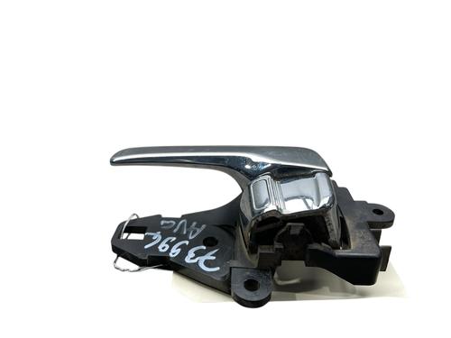 Venstre foran invendig håndtak MITSUBISHI L200 / TRITON (KA_T, KB_T) 2.5 DI-D 4WD (KB4T) | BP29842606I13