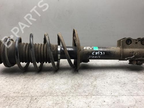 Venstre foran støtdemper TOYOTA YARIS (_P9_) 1.4 D-4D (NLP90_, NLP90R) (90 hp) 25515438
