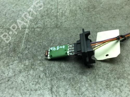 Varmeblæsermodstand RENAULT MEGANE III Hatchback (BZ0/1_, B3_) 1.5 dCi (BZ09, BZ0D, BZ1W, BZ29, BZ14) (110 hp) 25573045
