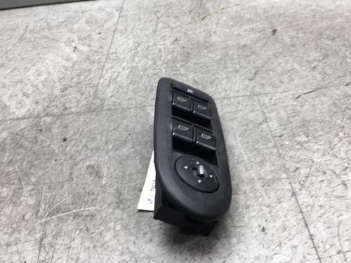 Used Left front window switch Left front window switch FORD KUGA I 2.0 TDCi (140 hp) 25573159 25573159