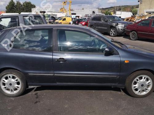 Right taillight FIAT BRAVO I (182_) 1.9 JTD 105 | BP25559672C35 