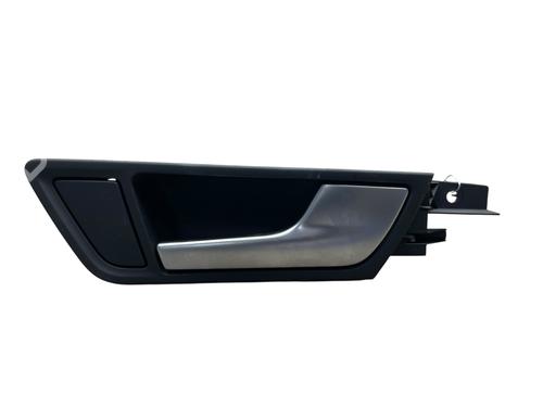 Used Rear right interior door handle AUDI Q5 (8RB) 2.0 TDI quattro (170 hp) 26663365