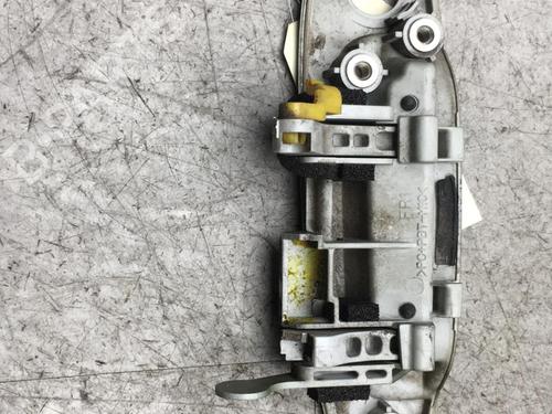 Used Front right exterior door handle TOYOTA YARIS (_P1_) 1.4 D-4D (NLP10_, NLP10R) (75 hp) 25576060