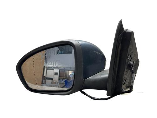 left-mirror-renault-megane-iv-hatchback-b9amn_-2015-32774334 main image