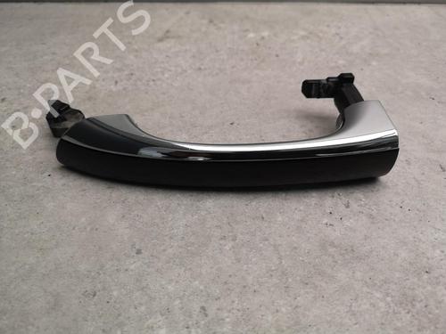 Used Front left exterior door handle MERCEDES-BENZ CLS (C219) CLS 320 CDI (219.322) (224 hp) 25578806