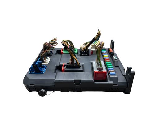 fuse-box-citroen-c3-ii-sc_-2009-32382276 main image